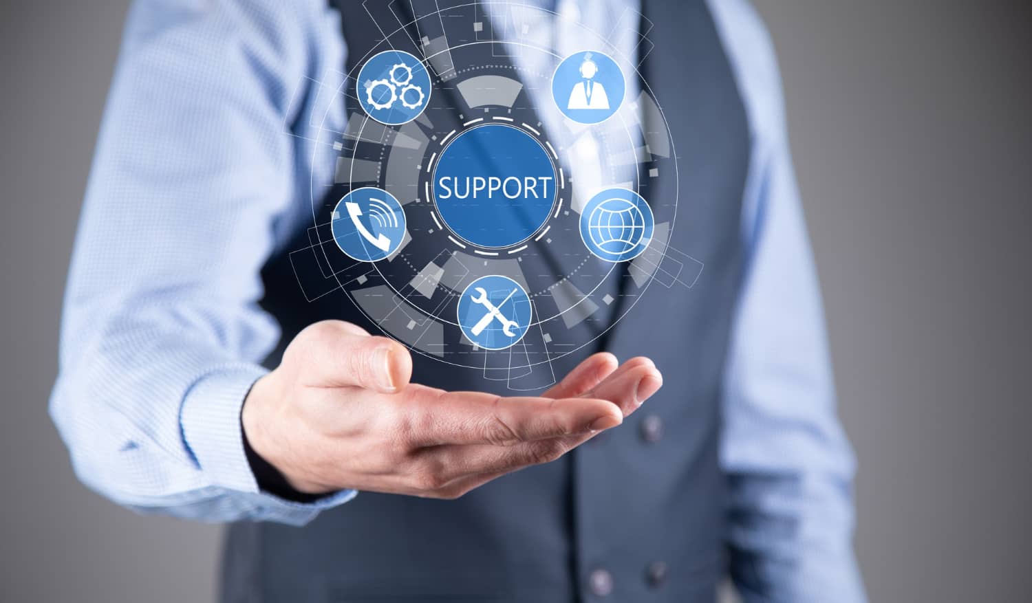 technical-support-center-customer-service-internet-business-technology-concept IT AMC & Support